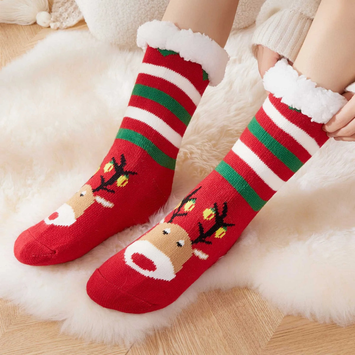Chaussettes de Noël polaire rouges motif renne